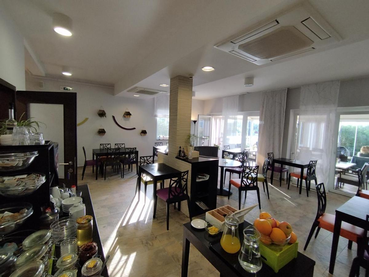 Lovrečica Villa Badi מראה חיצוני תמונה