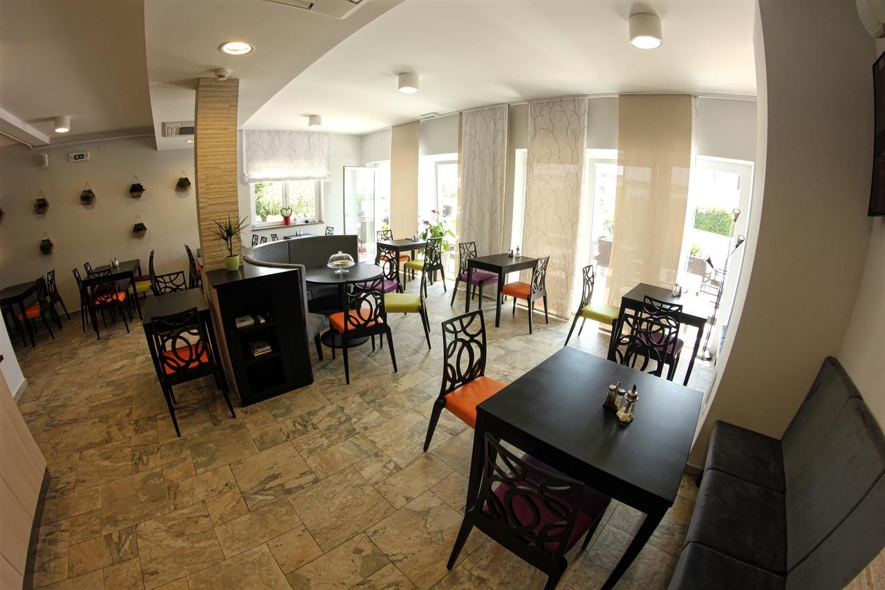 Lovrečica Villa Badi מראה חיצוני תמונה