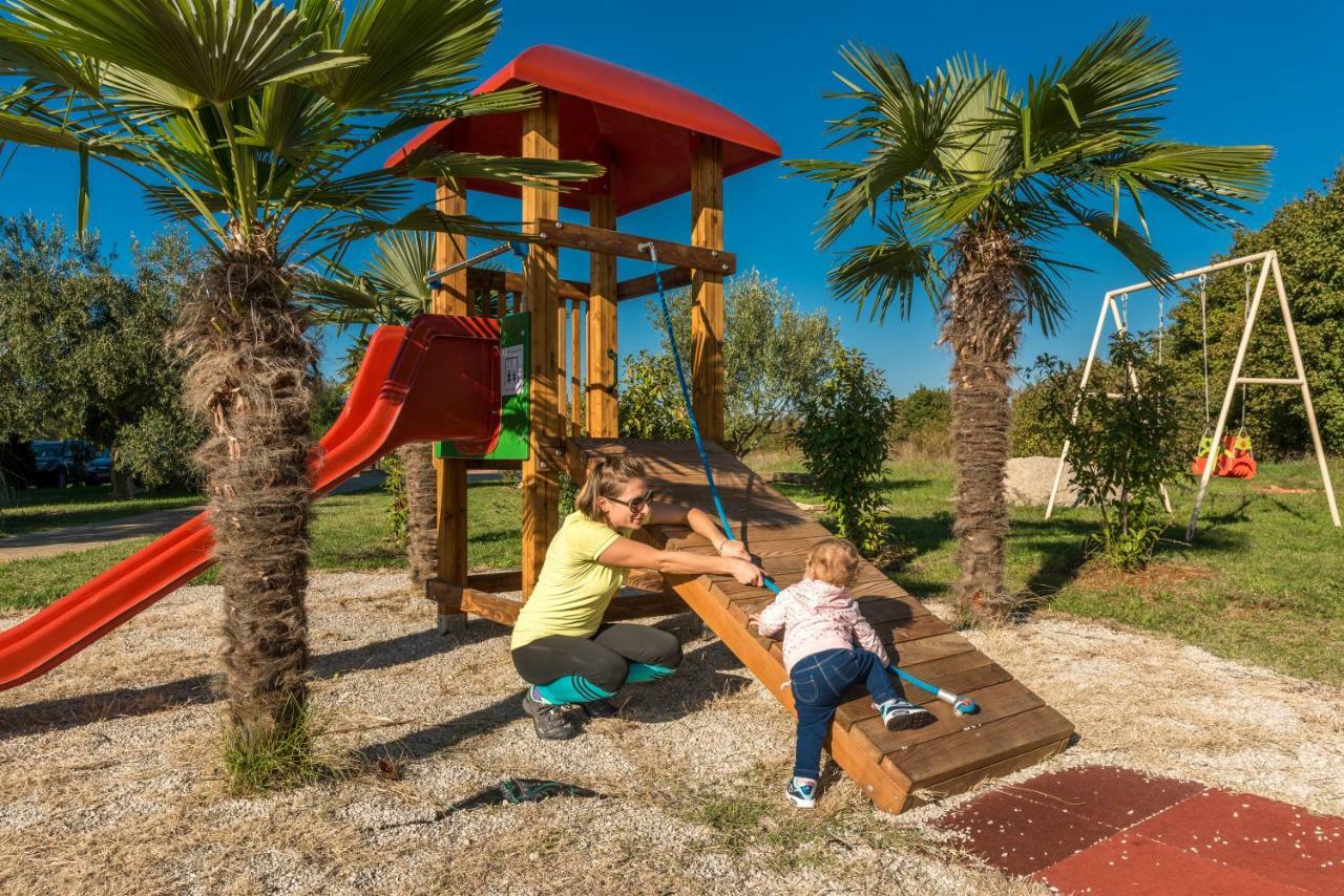 Lovrečica Villa Badi מראה חיצוני תמונה